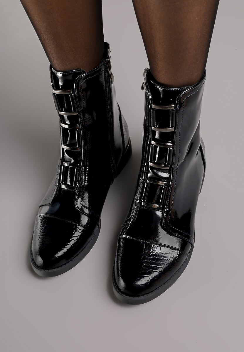 Czarne Botki Vices Lakierowane Ozdobione Tłoczonymi Elementami Typu Krokodyl Olema
