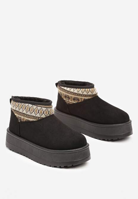 Czarne Śniegowce na Wysokiej Platformie Ozdobione Wzorzystą Wstawką Sinalora