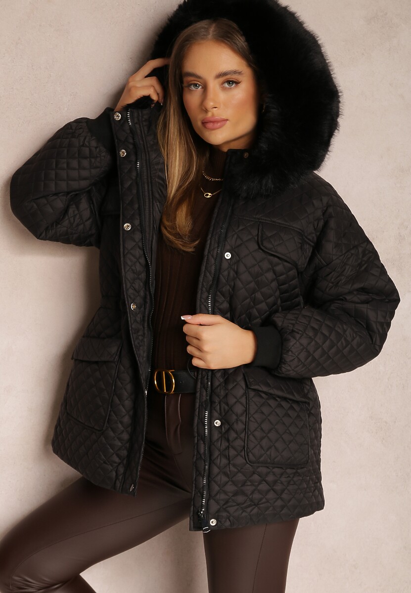 Beżowa Kurtka z Futrzanym Kapturem i Drobnym Pikowaniem Obtashe