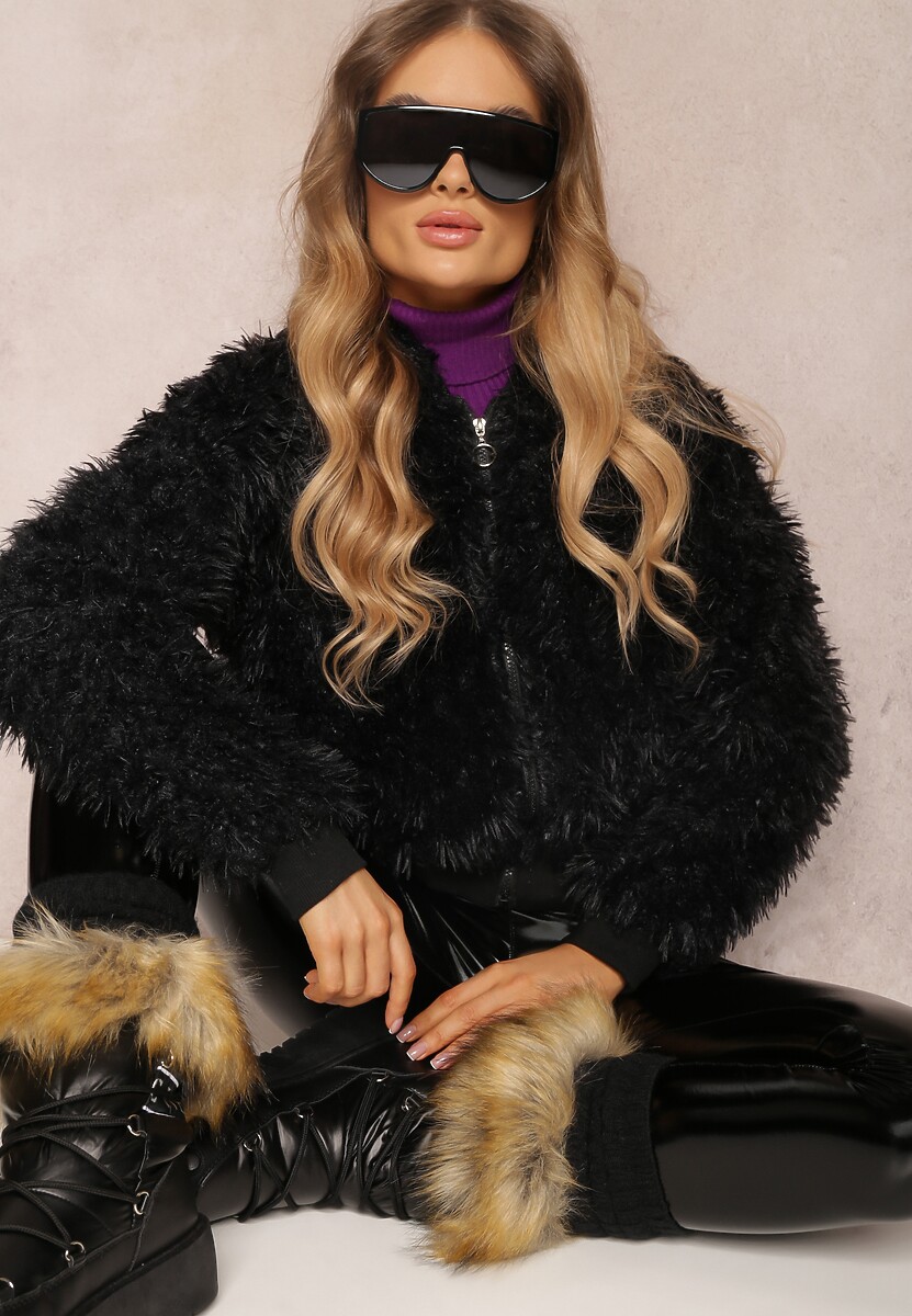 Czarna Kurtka Wełniana z Kapturem Makil