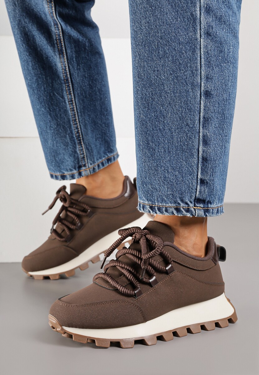 Brązowe Sneakersy na Platformie Ozdobionej Tłoczeniem Zerla