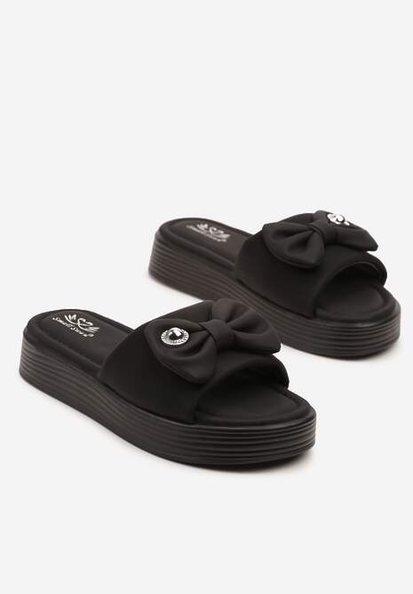 Czarne Klapki na Niskiej Platformie z Kokardą Meririela