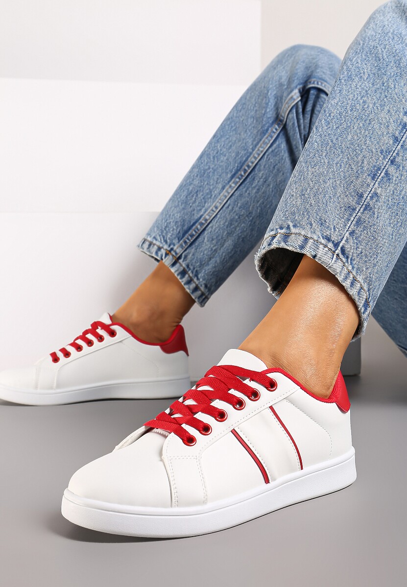 Biało-Czerwone Sznurowane Sneakersy na Płaskiej Podeszwie Wykończone Paskami Elinela
