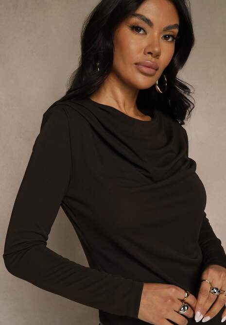 Brązowa Bluzka Longsleeve o Asymetrycznym Kroju z Poduszkami w Ramionach Tusandia