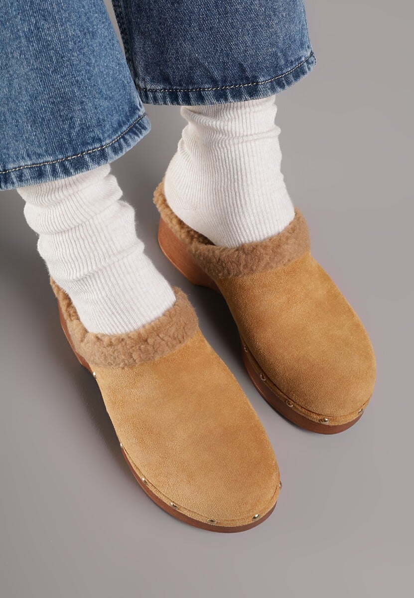 Brązowe Futerkowe Klapki Mule na Platformie Ozdobione Ćwiekami Crelina