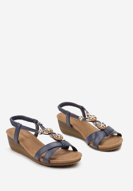 Niebieskie Sandały na Niskim Koturnie Ozdobione Metalowymi Wstawkami i Cyrkoniami Quenby