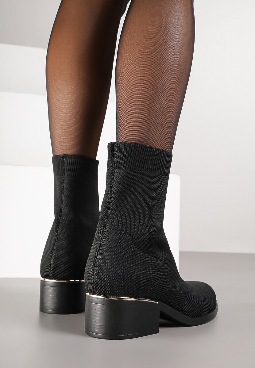 Czarne Skarpetkowe Botki na Niskim Obcasie z Metaliczną Aplikacją Ezrivess
