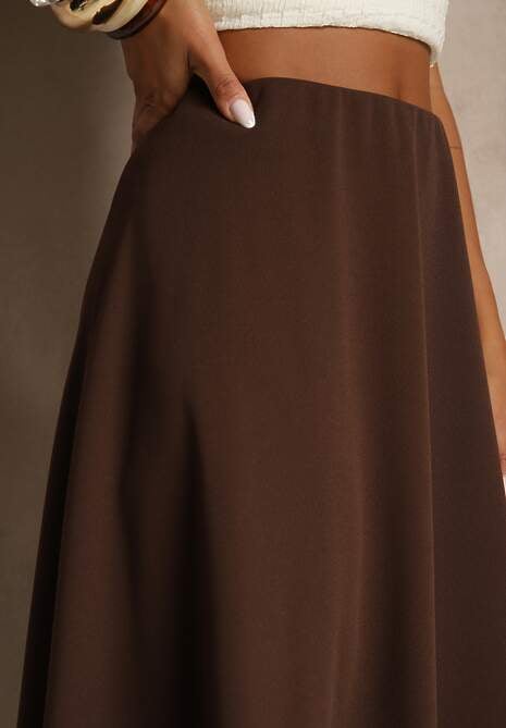Ciemnobrązowa Midi Spódnica Rozkloszowana o Klasycznym Fasonie Namettia