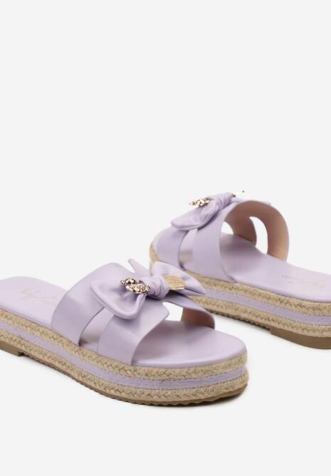 Fioletowe Klapki na Platformie z Plecionymi Paskami Wykończone Kokardką Licebia