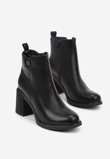 Czarne Botki do Kostki VICES na Słupkowym Obcasie z Aplikacją przy Cholewce Nelerie