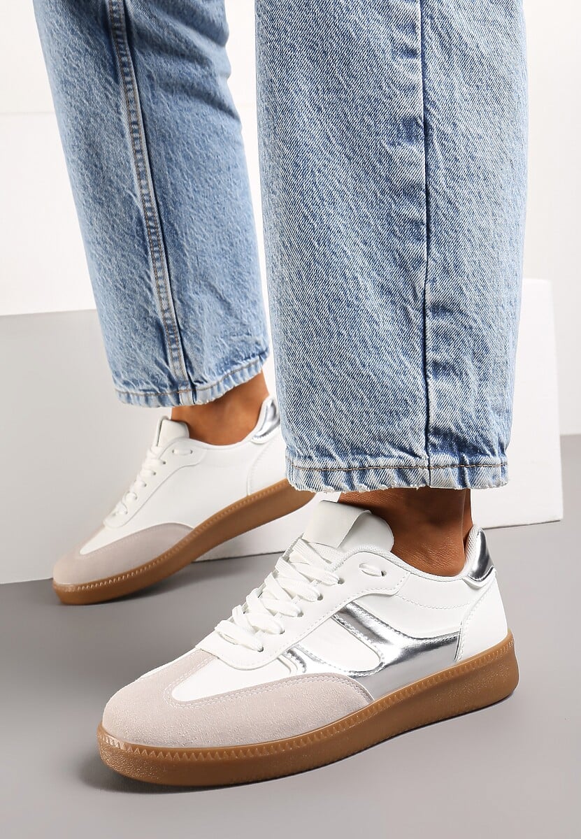 Biało-Srebrne Sneakersy w Stylu Kultowych Tenisówek z Kauczukową Podeszwą Poseiama