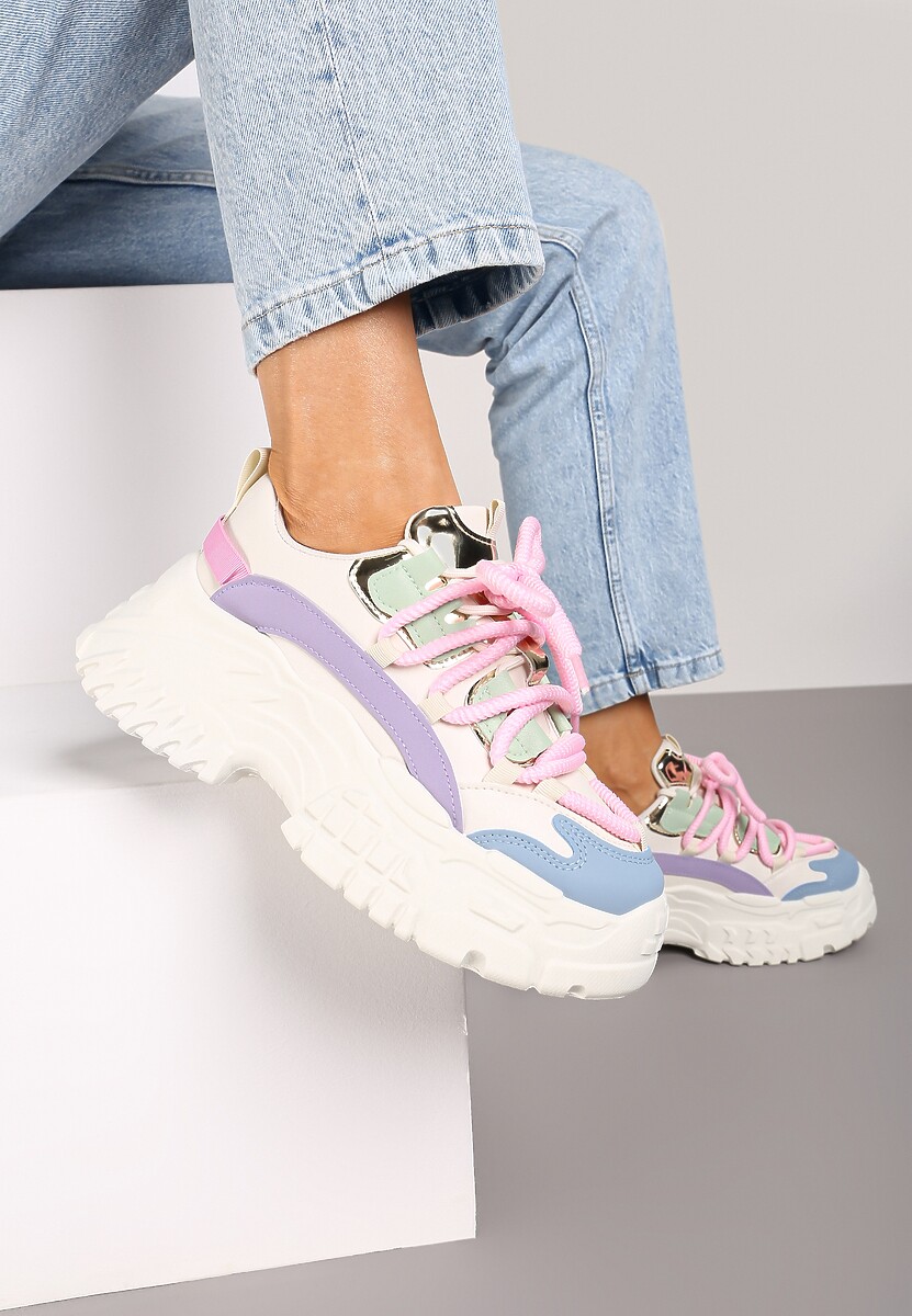 Beżowe Sneakersy z Podwójnymi Sznurówkami i Tłoczoną Platformą Luppoa