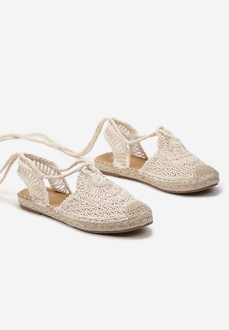 Beżowe Plecione Sandały Boho Wiązane Wokół Kostki Illara