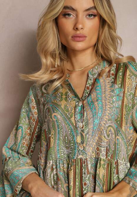 Zielona Sukienka Rozkloszowana z Falbankami we Wzór Paisley Acerolla