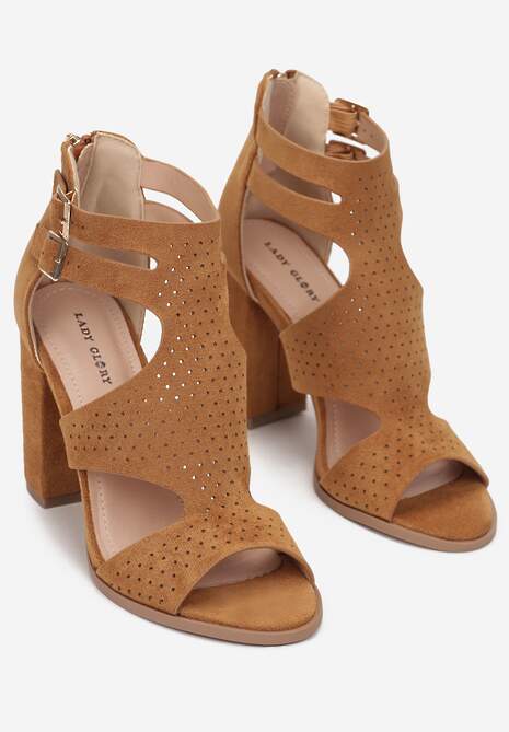 Brązowe Sandały na Wysokim Słupku z Perforacją Meeyah