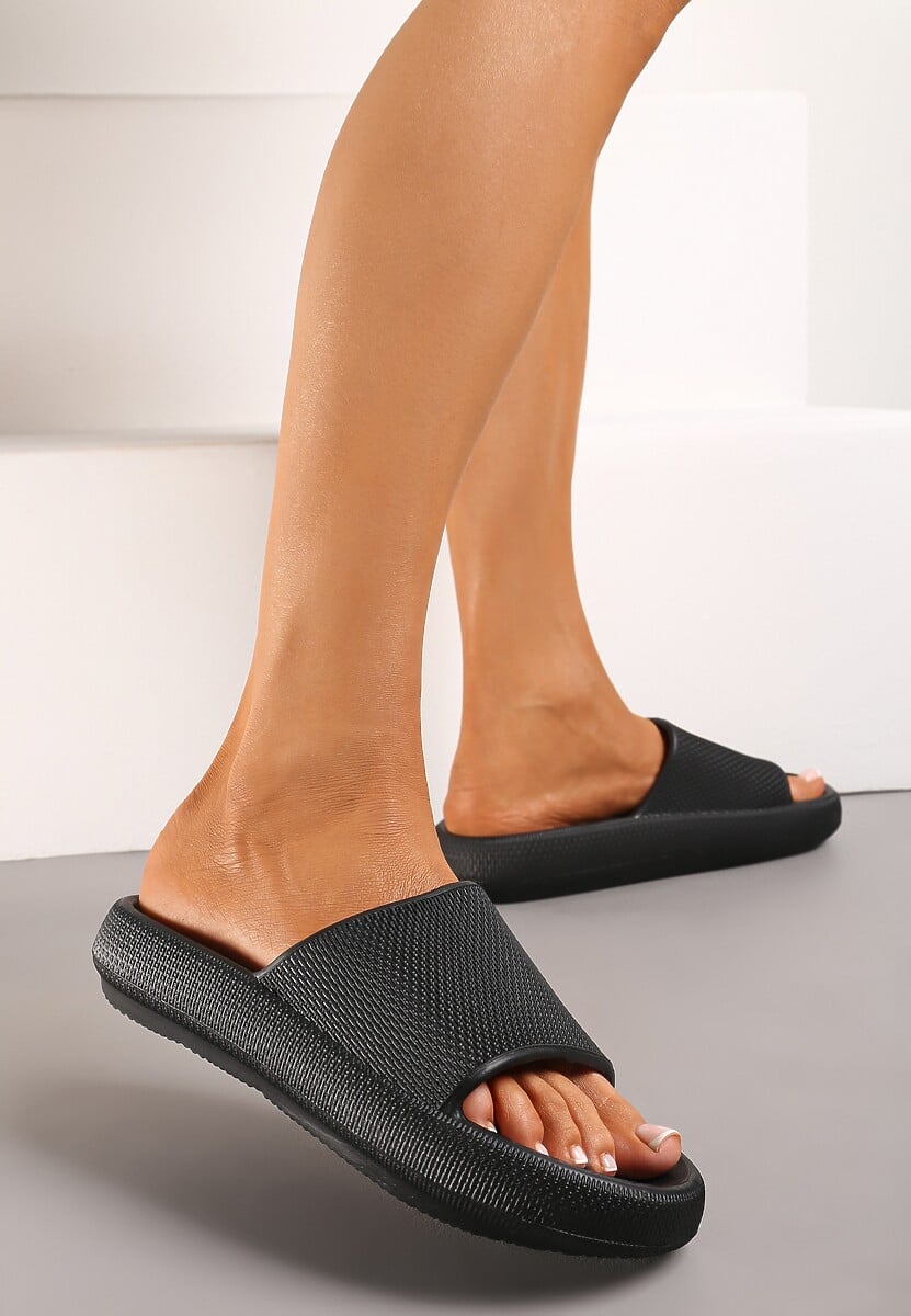 Czarne Piankowe Klapki w Stylu Basic Oreithano