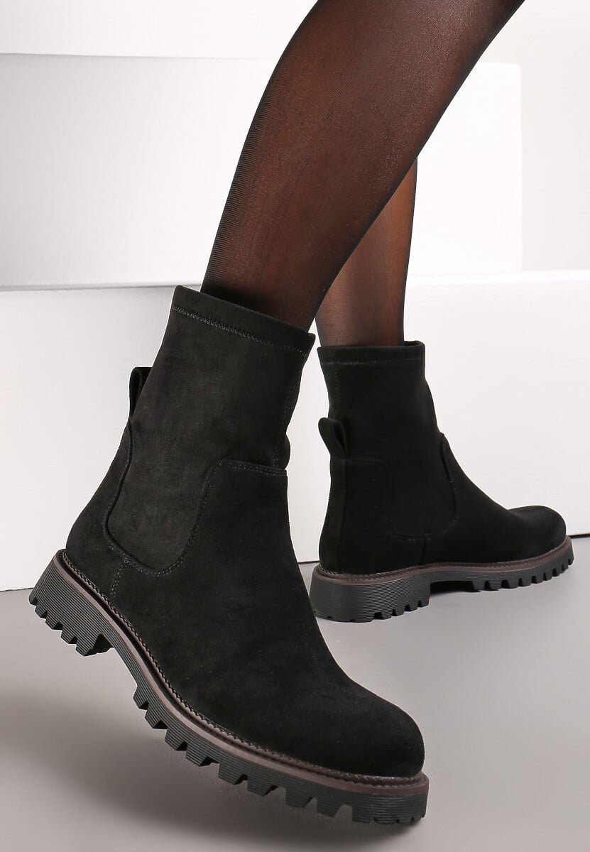 Czarne Botki za Kostkę z Imitacji Zamszu Silvano