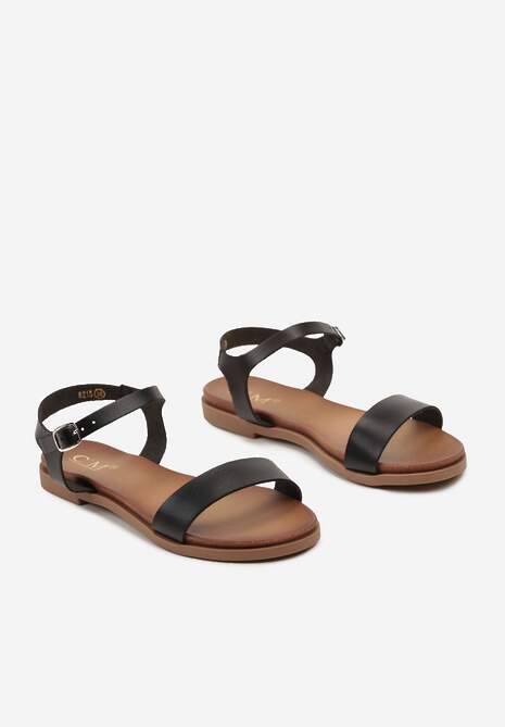 Czarne Sandały z Imitacji Skóry na Płaskiej Podeszwie Zapinane przy Kostce Millia