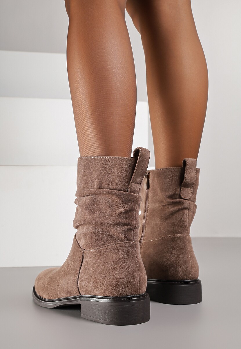 Ciemnobeżowe Botki z Marszczoną Cholewką do Kostki Ilomira