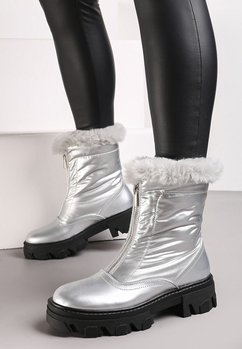 Srebrne Śniegowce z Lakierowanej Ekoskóry z Suwakiem i Futerkiem Cyrena