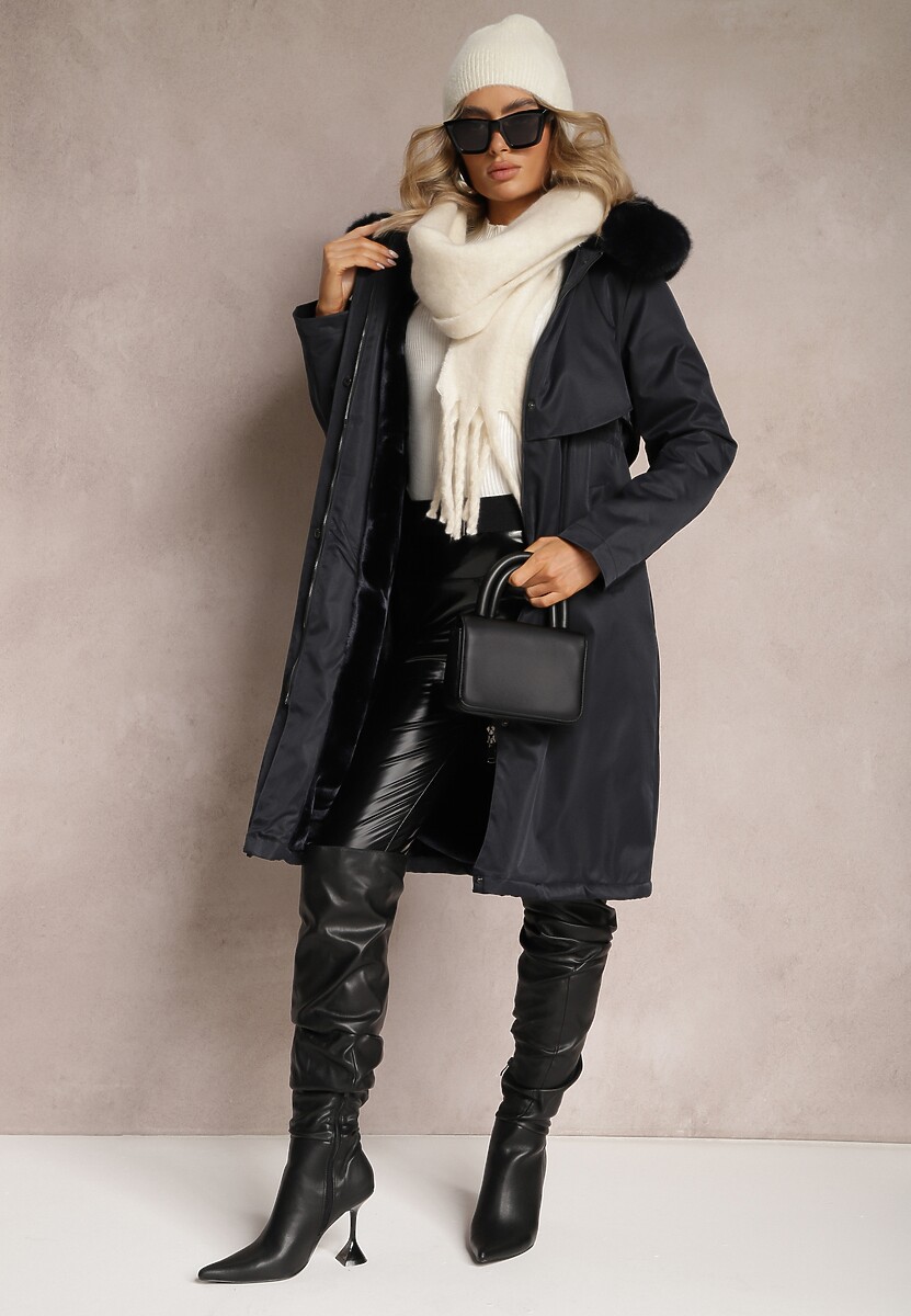 Granatowa Kurtka Płaszcz ze Ściągaczem i Kapturem z Ozdobnym Futerkiem Livieya