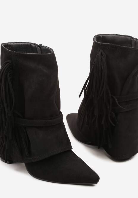 Czarne Botki Boho z Cholewką Imitującą Nogawkę i Frędzlami Zaslie