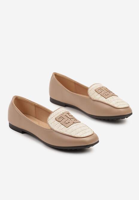 Ciemnobeżowe Mokasyny z Tweedowymi Wstawkami i Geometryczną Aplikacją Teliviela