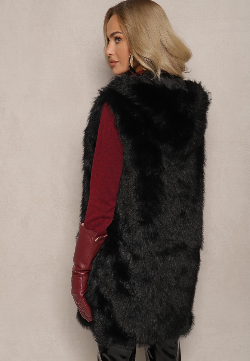 Czarna Kamizelka z Futerkiem i Kapturem o Prostym Kroju Sinavira