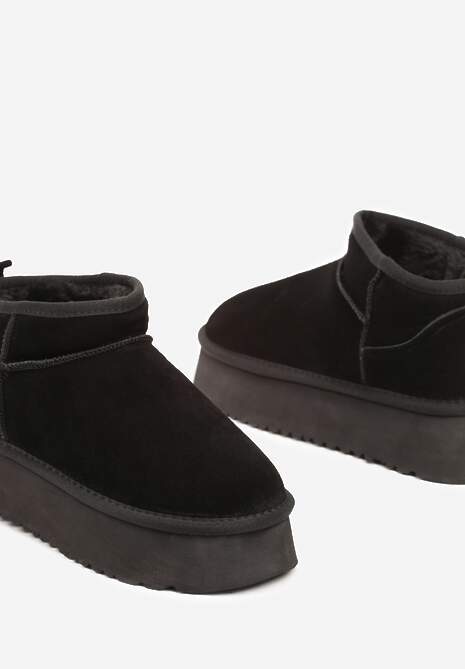 Czarne Śniegowce ze Skóry Naturalnej na Grubej Podeszwie Ocieplane Futerkiem Evorira