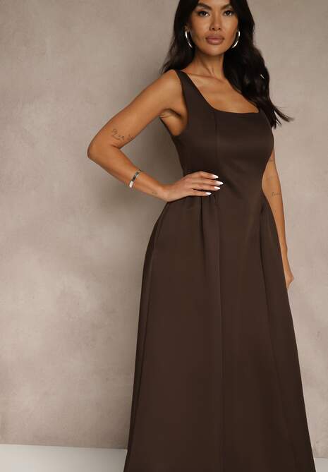 Brązowa Sukienka o Rozkloszowanym Kroju na Szerokich Ramiączkach Retelina