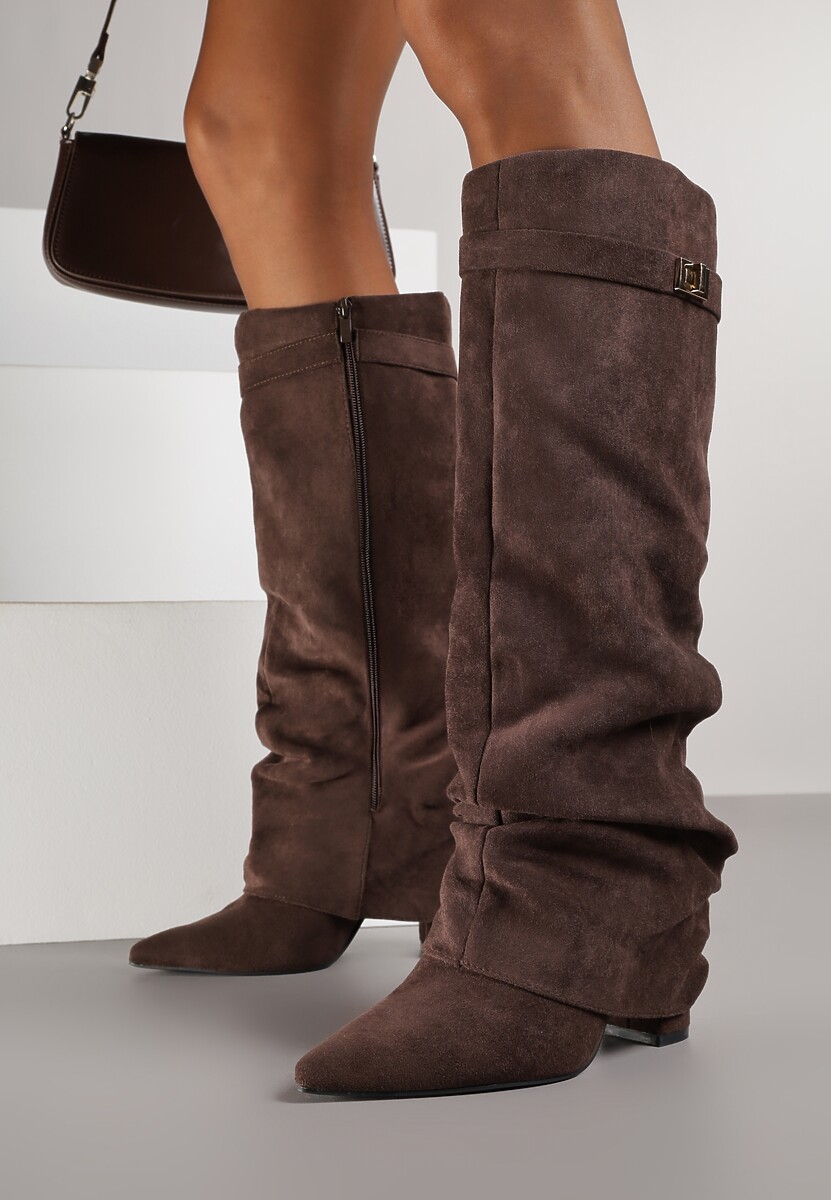 Ciemnobeżowe Marszczone Kozaki na Słupkowym Obcasie z Wywiniętą Cholewką Runella