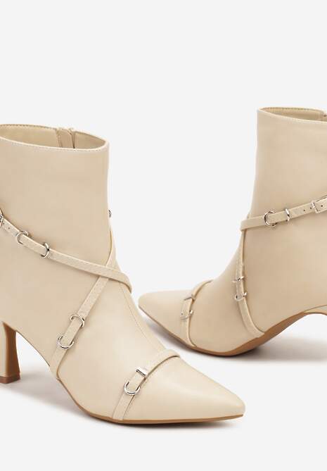 Beżowe Botki na Obcasie Kaczuszka z Paseczkami Wokół Cholewki Ozdobionymi Klamrami Kaimina