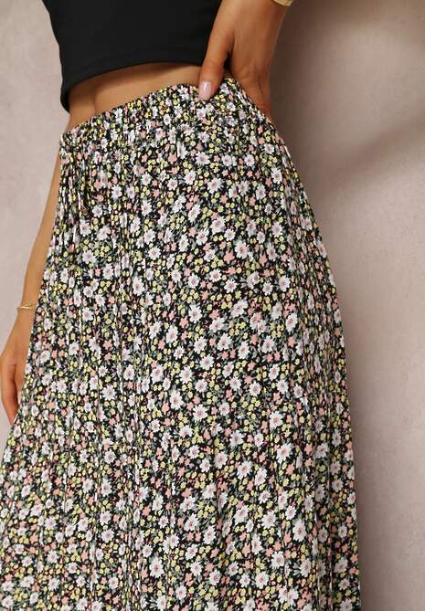 Czarna Rozkloszowana Spódnica Maxi w Kwiaty Dethuj
