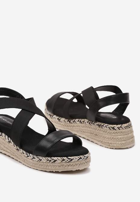 Czarne Wsuwane Sandały na Niskim Koturnie z Jutową Plecionką Xarneli
