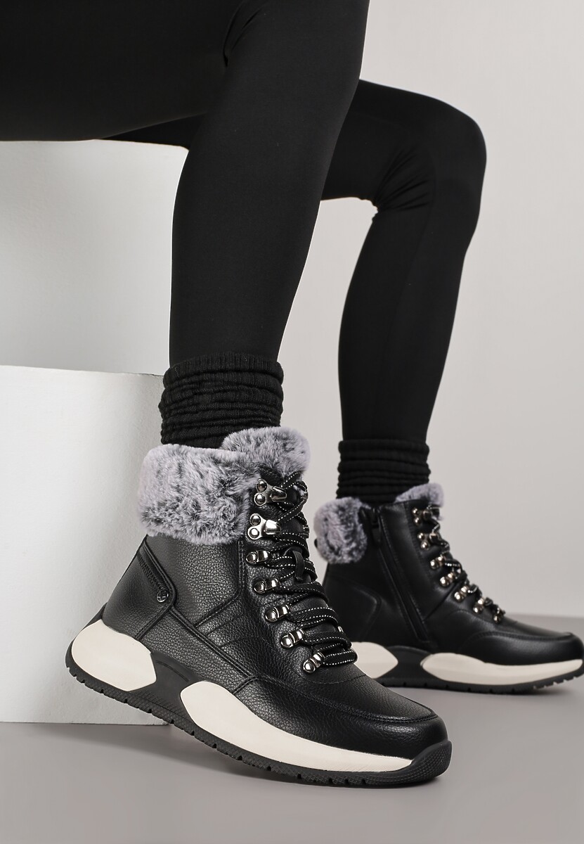 Czarne Trapery Ocieplone i Ozdobione Pluszowym Futerkiem Zenela