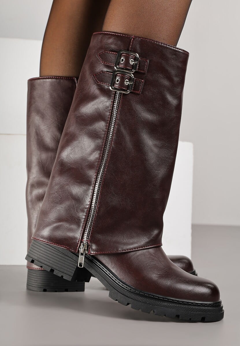 Bordowe Botki z Wywiniętą Cholewką Zdobioną Suwakiem i Sprzączkami Eevea