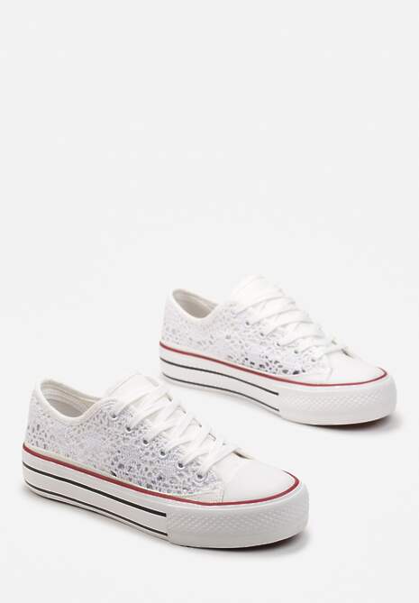 Białe Krótkie Trampki z Ażurowego Materiału Bremavia