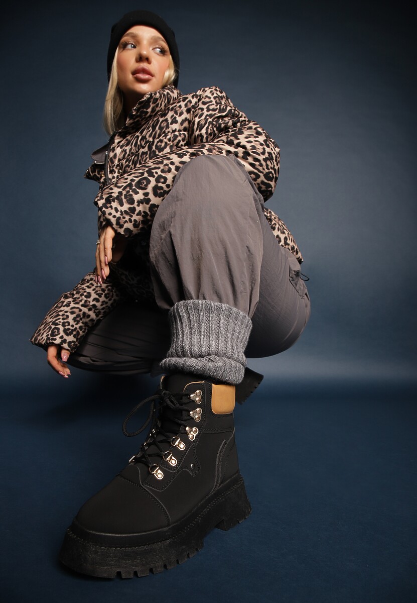 Czarne Traperki Leuna