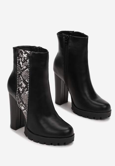 Czarne Botki na Słupku z Wężowym Paskiem Vela