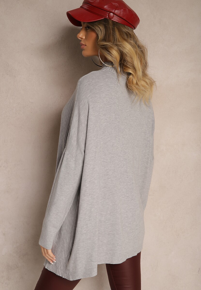 Jasnoszary Asymetryczny Golf z Wiskozą z Rękawami o Nietoperzowym Kroju Realeen