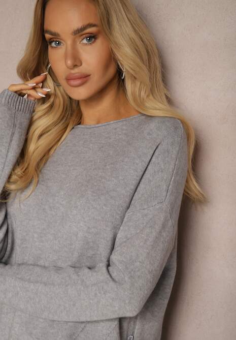 Szary Klasyczny Sweter z Cyrkoniami na Guzikach Rerige