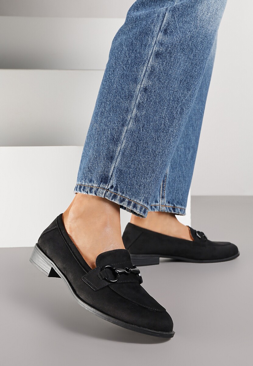 Czarne Mokasyny Vices z Wkładką ze Skóry Naturalnej Zdobione Łańcuszkiem Delariona