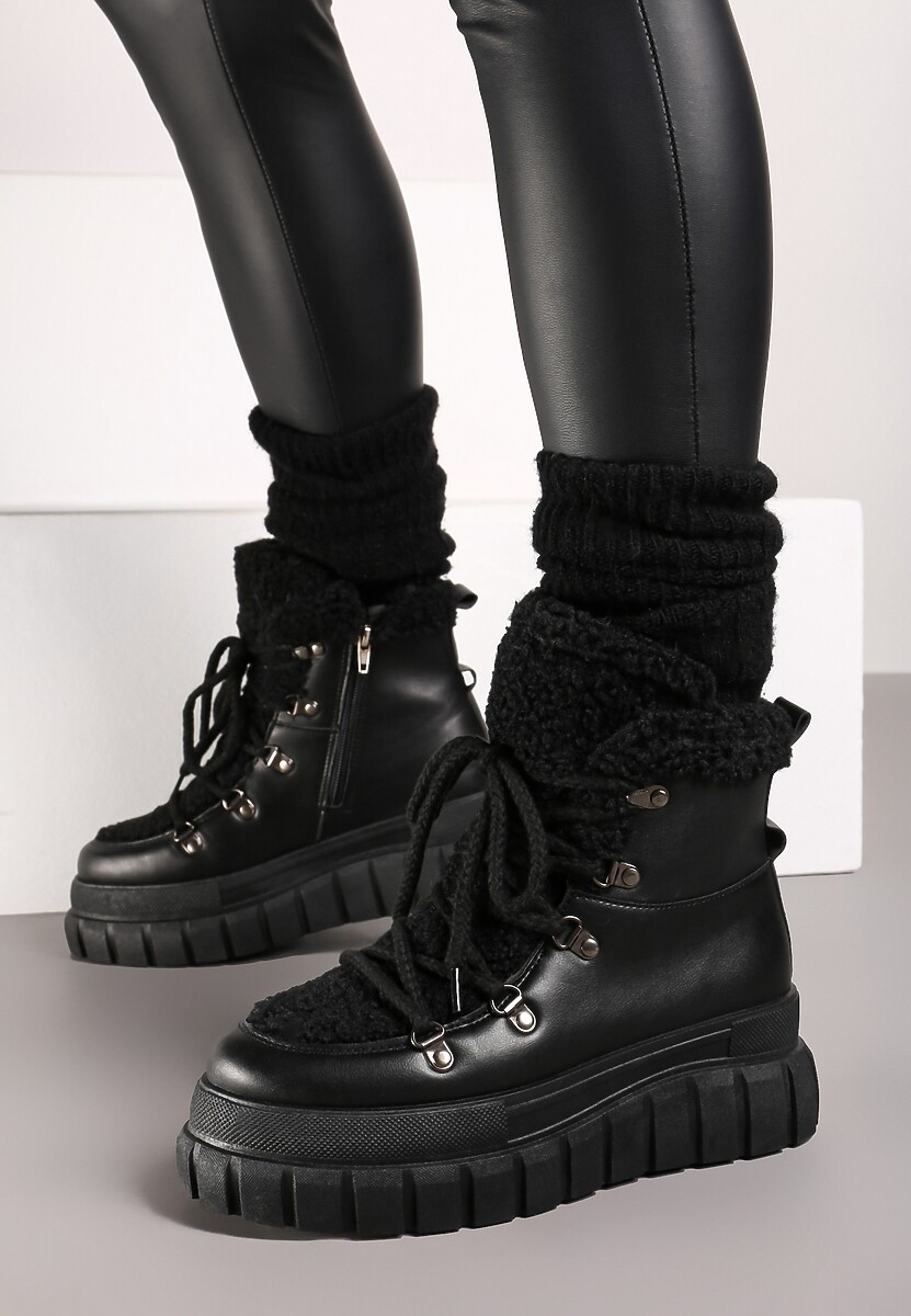 Czarne Śniegowce Traperki na Platformie z Tłoczeniem Ozdobione Futerkiem Heloma