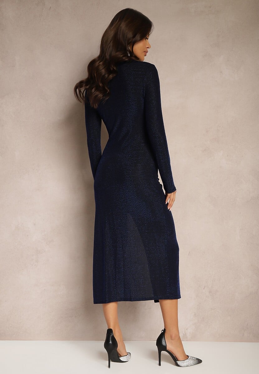 Granatowa Koktajlowa Sukienka z Wiskozą Rozcięciem z Boku i Marszczeniem Lilwin