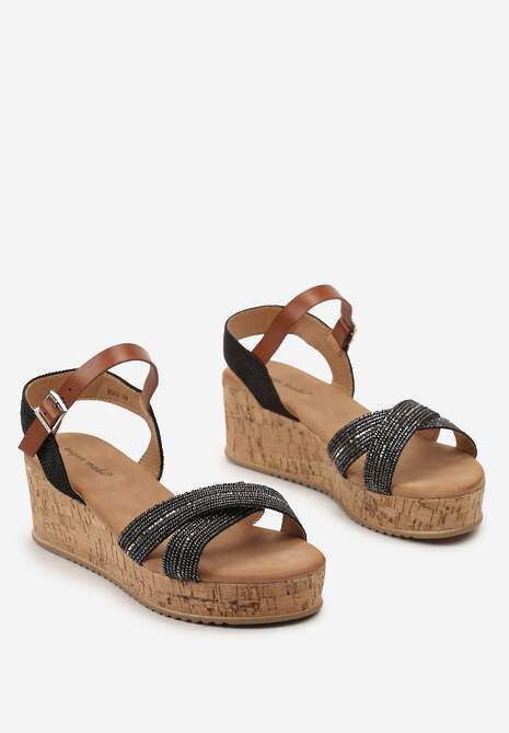 Czarne Sandały Zapinane na Sprzączkę z Cyrkoniami na Koturnie Tohru