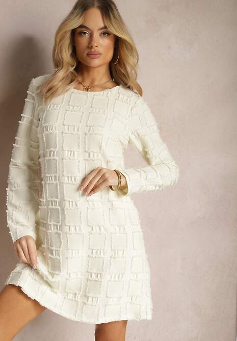 Beżowa Elegancka Sukienka z Kokardą i Ozdobnymi Kwadratami Sadunna