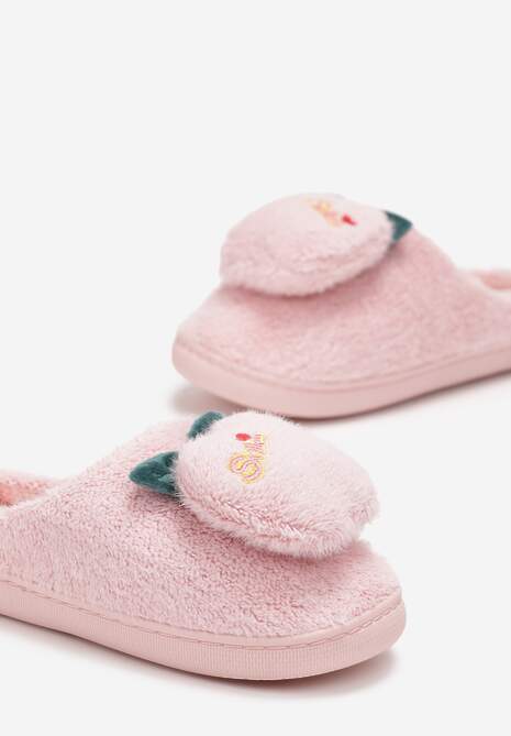 Jasnoróżowe Kapcie Ozdobione Naszywką Jabłuszkiem Anzerames
