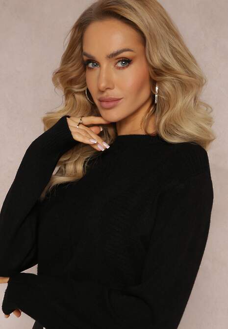 Czarny Sweter z Ozdobnym Splotem Ewenna