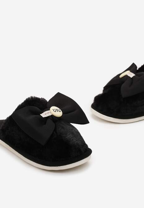 Czarne Kapcie z Miękkiego Futerka Ozdobione Kokardą Adeltta