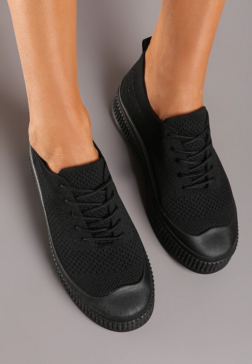 Czarne Trampki z Siateczkową Cholewką i Tłoczoną Podeszwą Lalnai